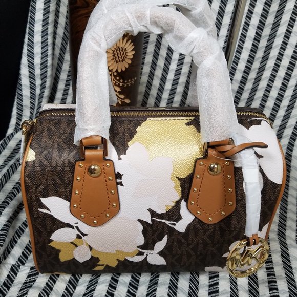 mk aria small satchel